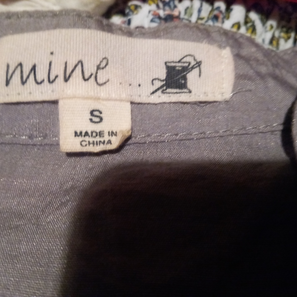 Pretty Little Jacket - Picture 3 of 3